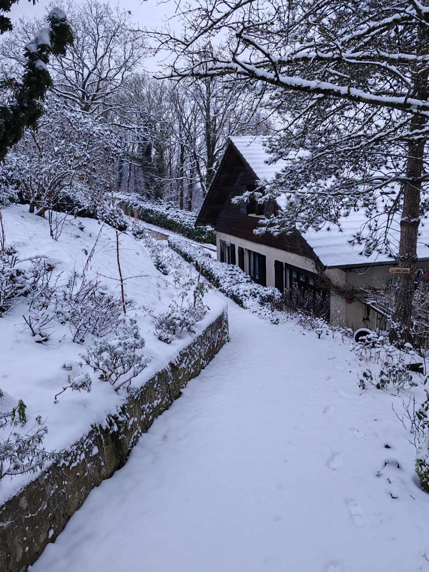 Camp Paradis Vireux-Molhain Eksteriør billede