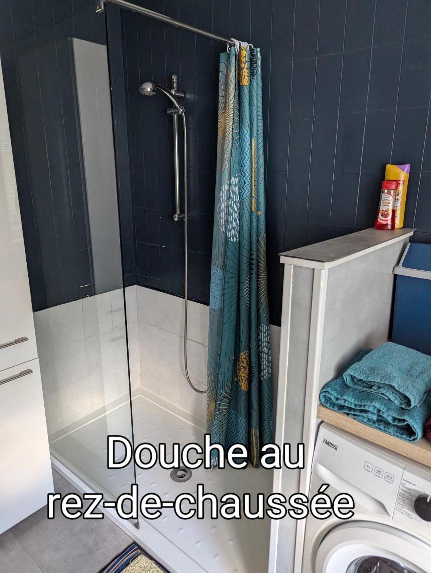 Camp Paradis Vireux-Molhain Eksteriør billede